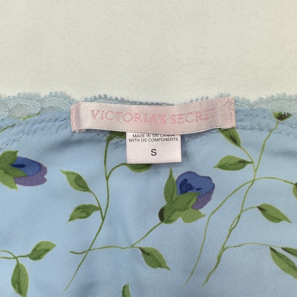 Victoria's Secret Pajama Set Women's Small Blue‎ Floral PJs Tank Shorts - Picture 7 of 11